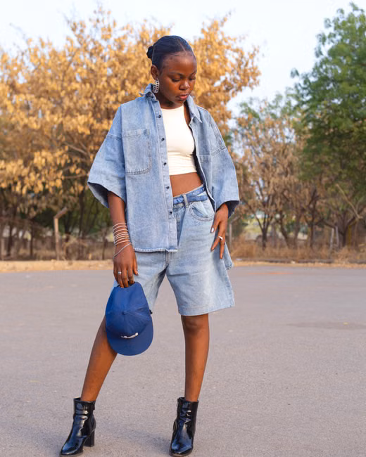 Short Jeans
